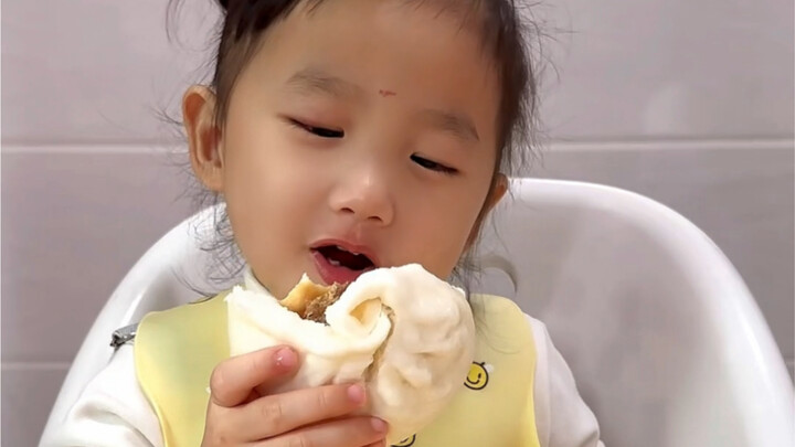 Chà, bánh bao lớn