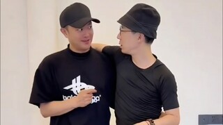 花絮｜假县尉vs真仵作限时返场，一起跳男版“飞天”。