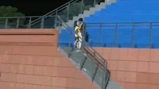 他甚至停下来看了好几遍            做了我不敢做的事情