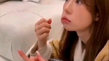 Terlalu gelap ミ●﹏☉ミ