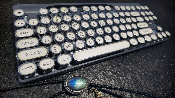 Keycap máy đánh chữ Violet tự chế (phiên bản ăn xin)