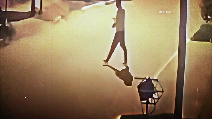 Mobil: “Kan udah disepakati kamu yang ngejagain belakang, kok polisi masih ngejar aku?”