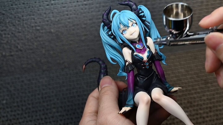 FuRyu Hatsune Miku Little Devil Trang điểm màu nâng cao chi tiết