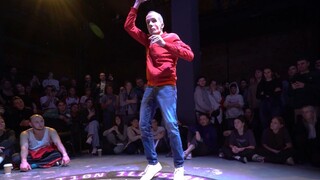 “拜托！俄产机器人也能跳街舞的好吧！”
