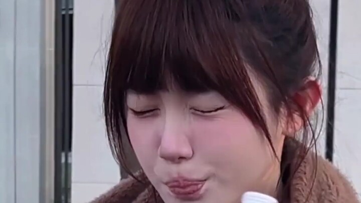 Attack her weakest spot! #VlogDailyLife #BigDataBroughtUsTogether