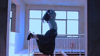 [Dianxian] Please don't take me away [i.e.] [It danced in a very dreamy place]