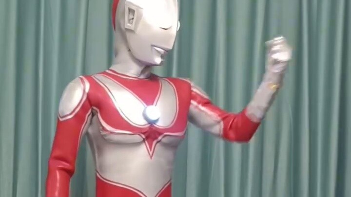 The leather case shows the return of Ultraman Jack