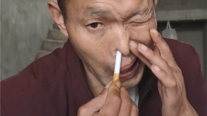 Hé lộ tuyệt kỹ giang hồ: Hút thuốc lá qua mũi, cao thủ ẩn mình nơi dân gian.