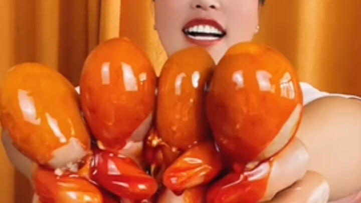 Mukbang quê mùa “lục đại kiện” ai cũng từng xem thì cả đời này đã đủ rồi