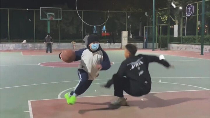 挑战扮成初中生去大学接波！