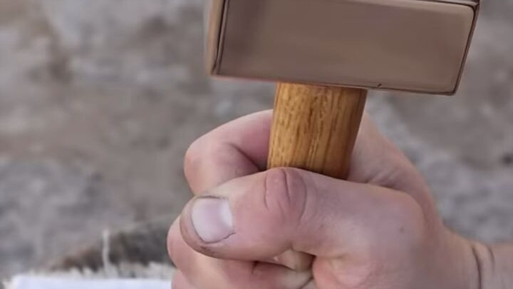 Be a hammer! Not a curse~