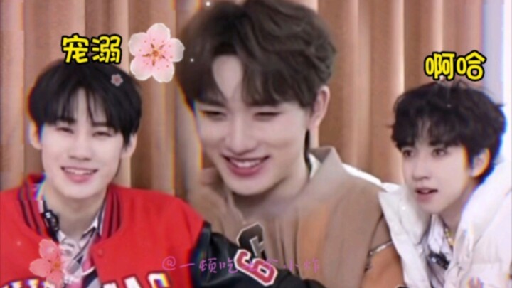 The dear, beloved trio is so cuddly~