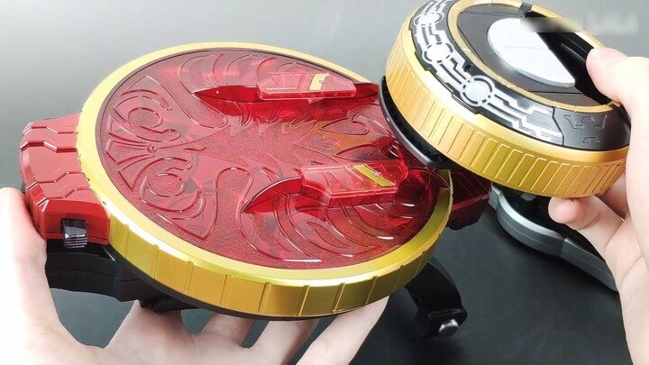 [Big Guy] It's not an electric baking pan. DX Kamen Rider OOO Bird Shield/Bird Combo