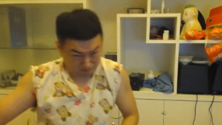 التوتر والخفقان عند اللقاء الأول لا يُنسى أبدًا