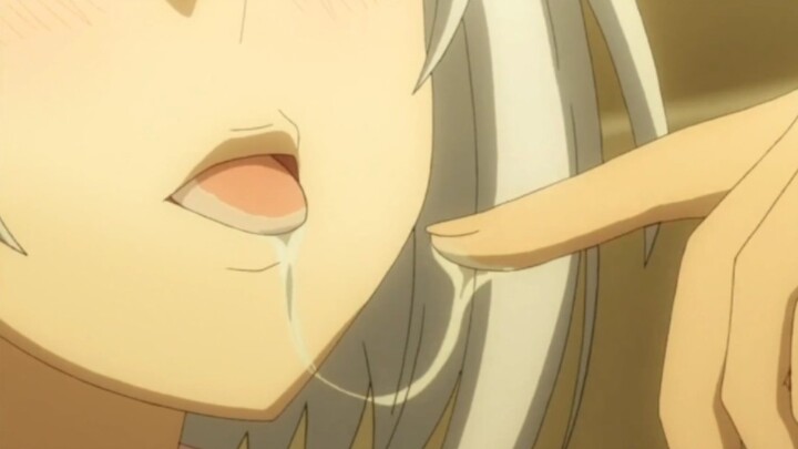 ❤️In addition to his white hair, the origami master is white everywhere else! ❤️