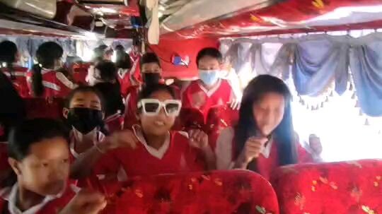 ดีจริงๆแต่ละคนเต้นจนเอวจะหักแล้วมั้ง