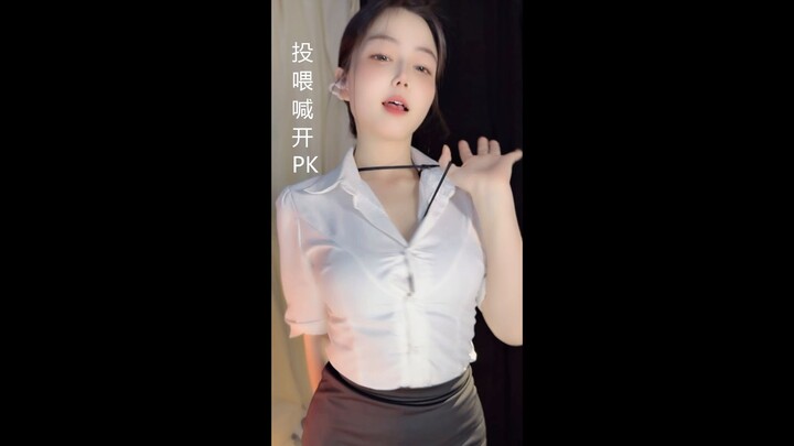 โชว์เปิดตัว - ขอเป็นเลขาของคุณได้ไหม (เวลาไลฟ์ 22:00-4:00)