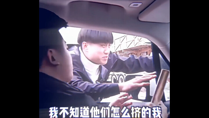 别说是拉着手刹复兴号我也得给他推回去！