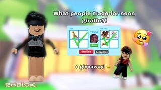 What people trade for “NEON GIRAFFE” (Roblox) adopt me!