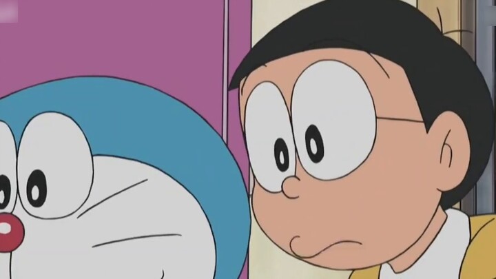 Doraemon: Nobita secretly collected Shizuka's bath water, and he can recreate Shizuka's bathing