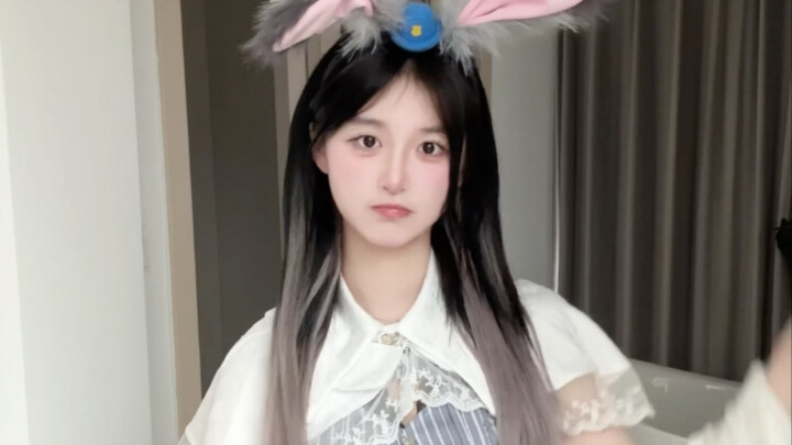 Nene! My cutest feature: bunny ears emo