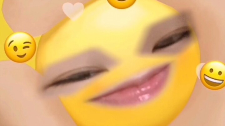 فجأة أدركت النساء المستقيمات أن الرجل رقم واحد في القائمة!