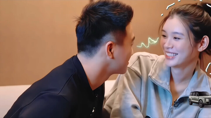 So sweet and so happy～"He Youjun and Xi Mengyao"