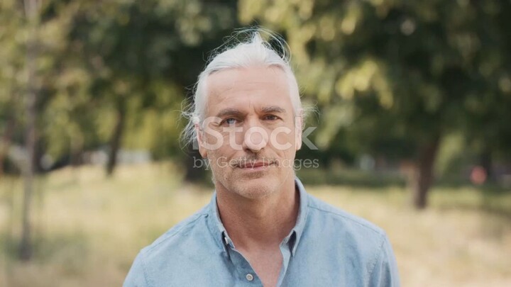 Breaking Down the Myths: Vialis and Erectile Dysfunction"