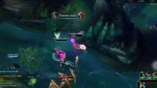 Bị khuất tầm nhìn nhưng cao thủ Ezreal vẫn làm lên chuyện