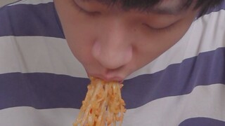 Fried Sauce Noodles with Spam