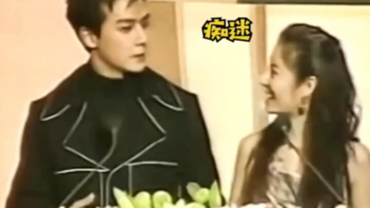 You can tell a real handsome guy just by looking at a girl (Part 2)