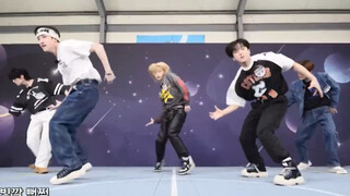 Stray Kids 洪金铜钱 首次公开S-Class舞台