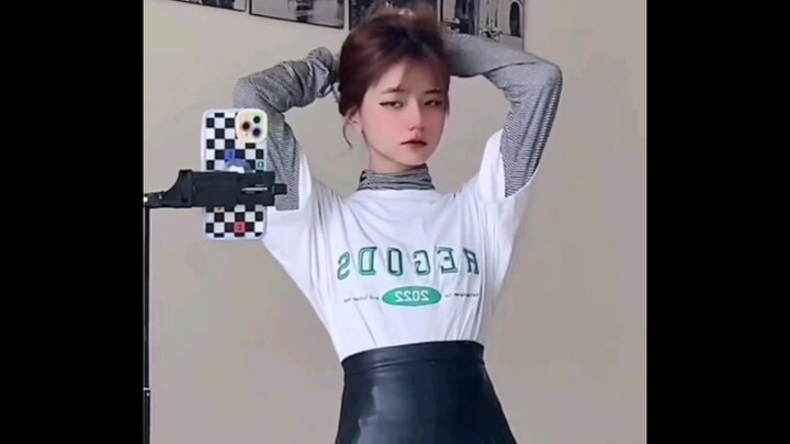 Belajar gaya berpakaian, teman-teman!