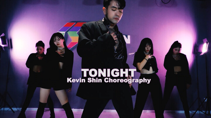 Koreografi versi jazz “Tonight” – Malam ini, mari pulang bersama! Koreografi oleh Shen Xukuo.