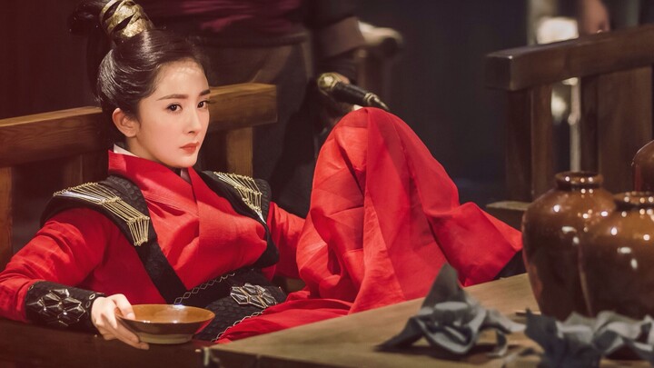 【Yang Mi/Mix Montage】Adegan penuh semangat, seorang dewi dengan kekuatan tempur yang luar biasa—suda