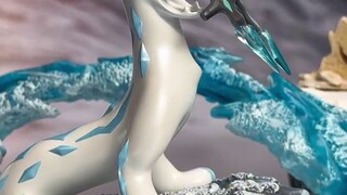 Meskipun Cheese Snow Leopard terlihat seperti kucing, namun ia terlihat seperti kucing pemberani di 