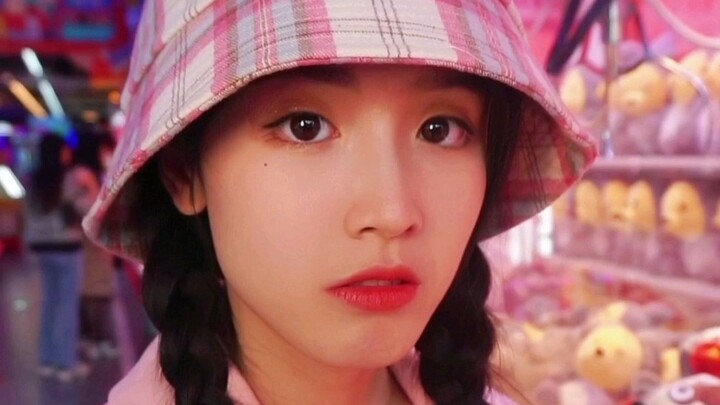 Sudah kubilang aku suka yang ikat rambut kuncir kecil!!!!