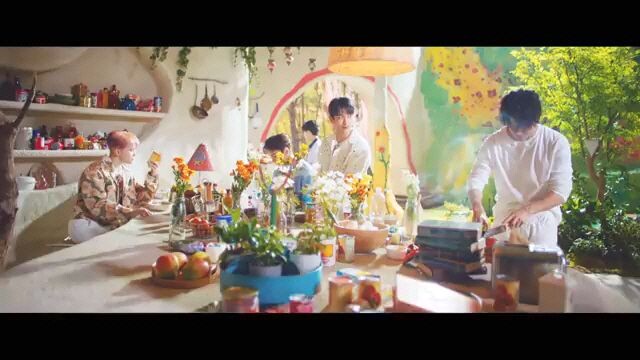SEVENTEEN 'DARL+ING'