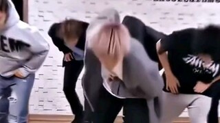 Handsome Man Is V 🥰💋