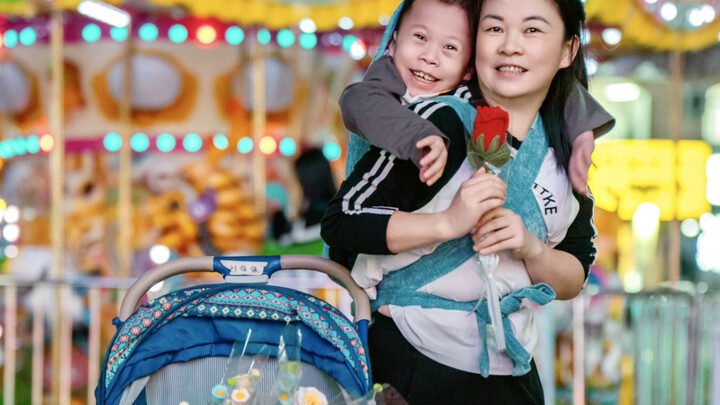 Bình thư ảnh: Người mẹ đơn thân khao khát được tái sinh