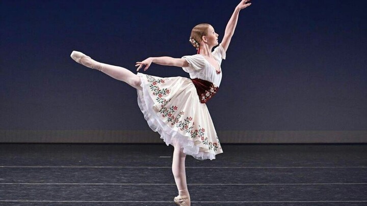 【Ballet】Variations from Giselle - Elisabeth Rose Welsh (14 years old)