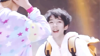 【He Junlin】adalah tas babi kecil yang imut ala Linlin yang bisa melelehkan hati saat melihatnya!