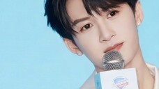 Thầy Tương Liễu du hành đến thời hiện đại cũng đẹp đẽ lắm! Người phụ nữ duyên dáng trong bộ đồ trắng