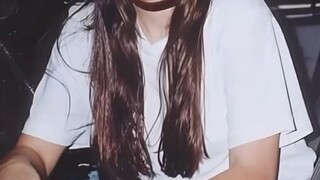 金卡戴珊颜值成长变化