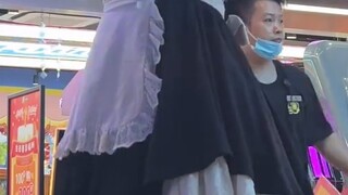 Imut-imut sekali! Foto langsung baru Cyndi Wang yang manis tentang Love You, rok pelayan yang bisa m