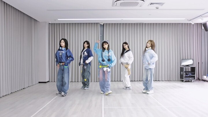 【SNH48】【Just Dance 5】"Planet Carnival" Rehearsal Room