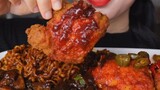 【Lychee】Mie goreng lengket dengan ayam goreng pedas_acar merica_jus jeruk_ versi editan