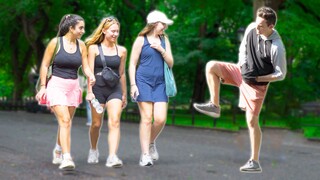 Funny Wet Fart Prank in Central Park!  Farting to the SKIES!