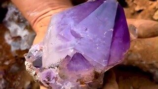 Is this what the joy of treasure hunting is all about? So many huge chunks of amethyst, each one tru