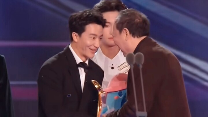 Ni Dahong’s bow totally left Huang Xuan speechless!